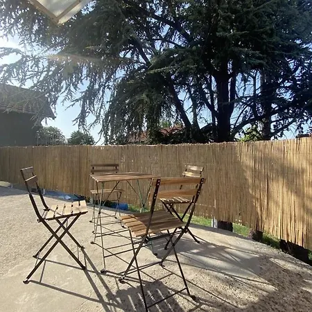 Twin Studio Zemun Appartement *